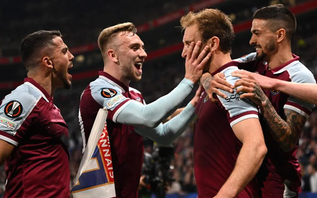 包含欧联赛程吃紧；法兰克福赛前造点机会；话题不断；心理建设被强调的词条